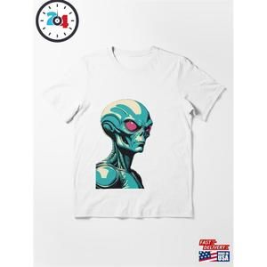 Alien Essential T-Shirt